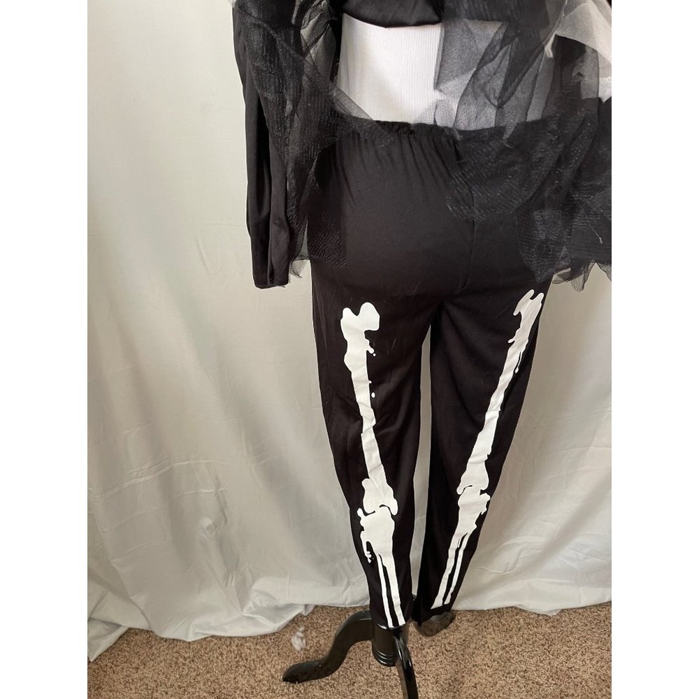 Girls Black/White Skeleton Tulle Bottom Top & Pant Halloween Costume - Picture 8 of 12